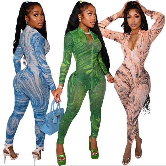 “Seeing Green” Jumpsuit - Picture 1 of 1